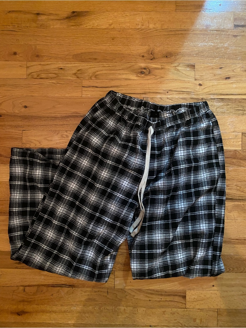 SHEIN Black and White Plaid Women's Pajama Pants